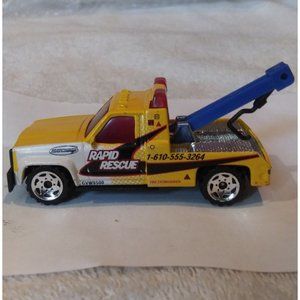 2002 Matchbox GMC Wrecker Rapid Rescue